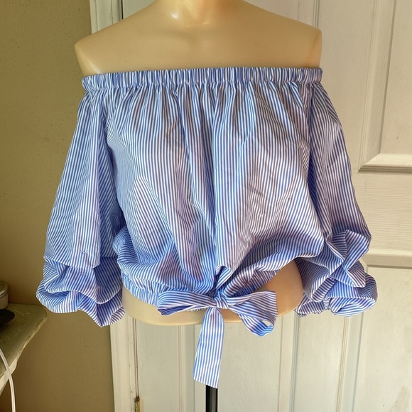 Venti6 Off Shoulder Stiped Ruffle Sleeve Blouse size M NWT - Picture 1 of 10